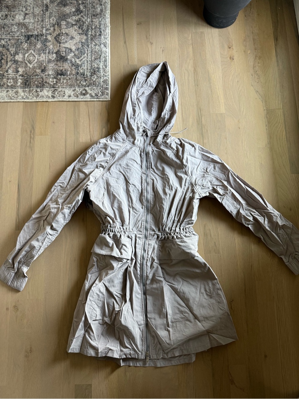 LululemonLightweight Hooded rain Jacket in Light purple